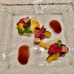 キメラ - CHIMERA専用亀岡産チェリーバレー窒息鴨の低温ローストとフォアグラ 其れ其れ調理した季節野菜