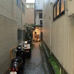 Shutei Sasakura - Ｈ28.09.18 路地の突き当り