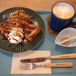 Rom cafe - コーヒーフレンチトースト＆カフェラテセット