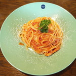 Ricoショクドウ TEXTILE BAR - 自家製トマトソースとモッツァレラチーズのパスタ♪