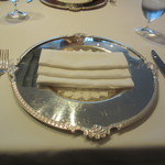 銀座 ハプスブルク・ファイルヒェン - テーブルセッティング