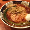 支那麺 はしご 本店