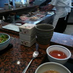 Kushishou - 厨房。揚げ方をじっくり観察できる。