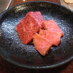 肉料理 荒川 - 上ハラミと上ロース。