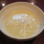 肉料理 荒川 - 絶品のテールスープ。