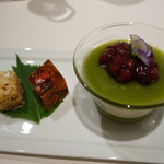 Lung King Heen - 緑茶のカスタード