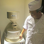 恵比寿 箸庵 - 挽かれているのは福井県大野産の蕎麦の実