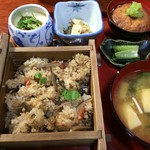 Mori Bun - おこわセット