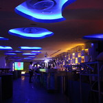 Luna Bar - 店内　めちゃめちゃキレイ