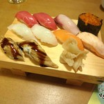 Sushi Izakaya Yataizushi - お寿司色々です