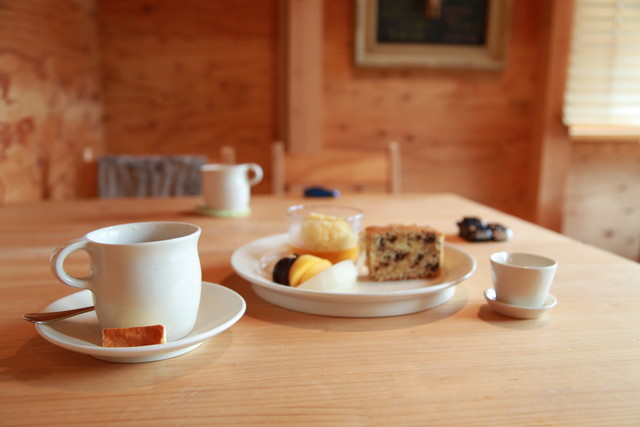 HANABOW HANDEMADE CAFE