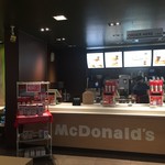マクドナルド 明治通り新宿ステパ店