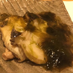 鮓 きずな - 201609再訪 徳島鳴門蒸し鮑、長野ヒラタケ、蛤の茹で汁と青森の岩海苔をかけて