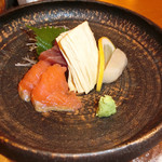 観月苑 - 刺身  湯葉も