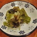 亭久五 - お通しは、タコワサ