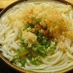 めんや七福  - かけうどん中(2玉)で280円