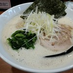 らーめん樹希 - 家系soba750円＋チャーシュー増し200円