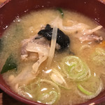 さかなCafe - アンコウの味噌汁。
                                こりゃあ〜美味い。