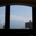 山形屋食堂 - 窓からは桜島がバッチリ！