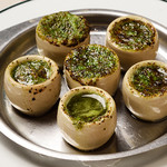 Burgundy-style French escargot