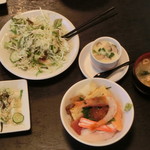 Sushidokoro Yasu - 海鮮丼