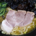 横濱家系ラーメン 勝鬨家 - 