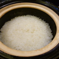 上越やすだ  銀座二丁目店 - 土鍋炊き立てご飯