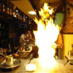 シャカ - チャーハンに炎
      