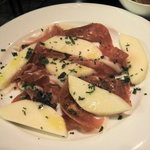 ラブワイン - 生ハムと洋なし