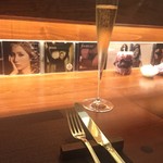 デュ・ヴァン・ハッシシ - 