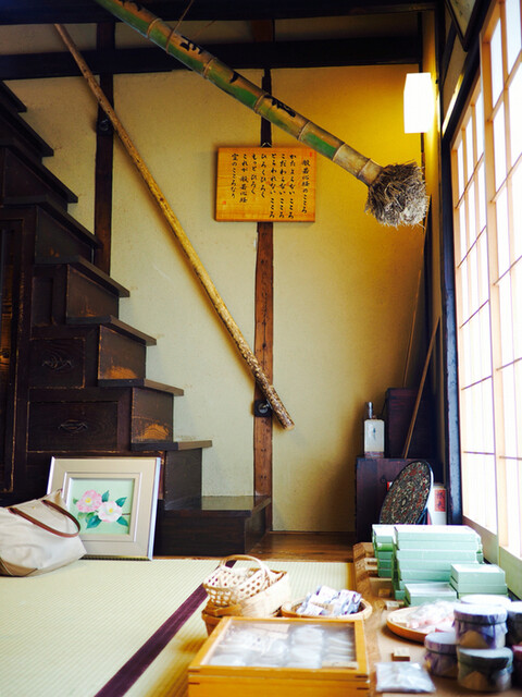 萬御菓子誂處 樫舎 かしや 近鉄奈良 和菓子 食べログ