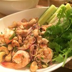 タイ食堂 バーン・メイ - ヤムタクライ