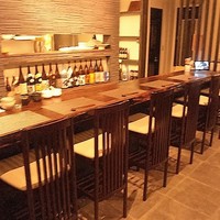 井と瀬 - お洒落な店内　