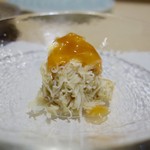 鮨処 有馬 - ［2016/09］酒肴⑥ 毛ガニのほぐし身 いばらの内子がけ