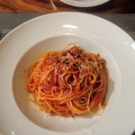 リストランテ ラ チャウ - 牛肉のラグーと新玉葱のトマトソース風味