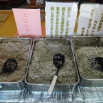土佐角弘海産 - ④しらす（3種）は載せ放題