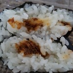 おむすびせんごくや - チーズかつお 173円