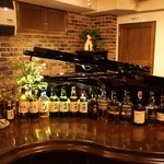 PIANO'S SALON BAR - 