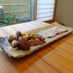 柚木元 - 鍋は熊肉と各種茸です