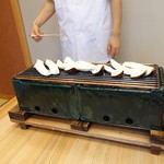 柚木元 - もちろん炭火で御主人が焼いてくれます