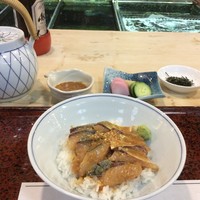 稚加榮 本店 - ごまさば丼