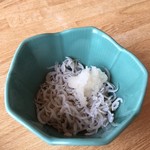 まるは食堂旅館 - 