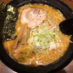 ほしみ屋 - 赤味噌ラーメン730円