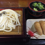 釜揚うどん香竹 - ざるうどん＝４２０円
いなり＝１８０円