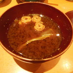 菊水鮓 - 自家製味噌の味噌汁
      