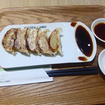 リンガーハット ギョウザ ラボ - 焼ぎょうざ（プレーン）5個 270円