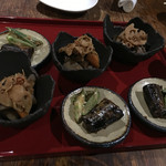 菜々人 - お通し！いろんな種類が少しずつ食べれるのでいい感じ