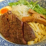 豚骨一燈 - 牛の良いとこギュウっっっと油そば　８８０円