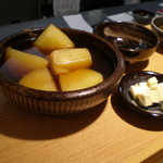 讃岐うどん あ季 - じゃが芋おでん　カルピスバター添え