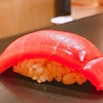 鮨 竜介 - 2016.8.  中トロ